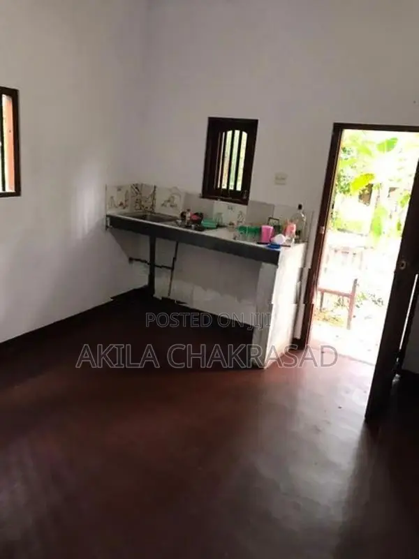 Two Bedroom Anex for Rent in Katunayaka