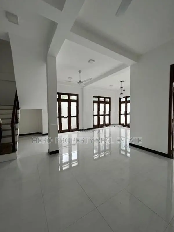 HMR052 - Modern House for Rent in Piliyandala 🏠