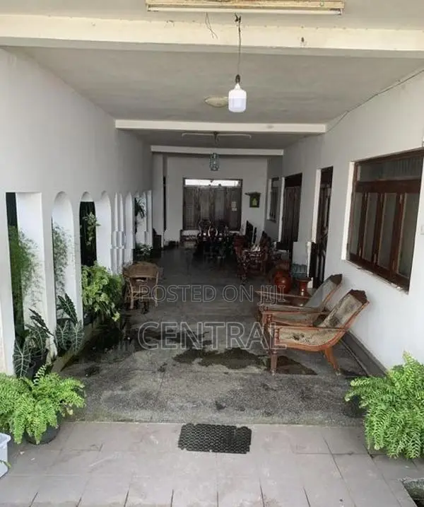 Commercial/ Residential Land for Sale in Nawala (C7-10292)