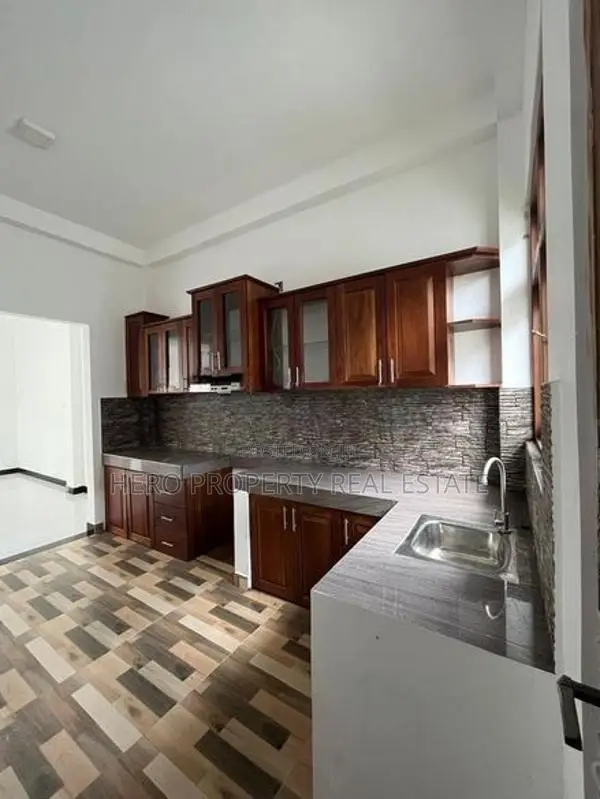 HMR052 - Modern House for Rent in Piliyandala 🏠