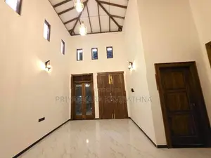 Brand New Super Quality Mordern House - Kahatuduwa