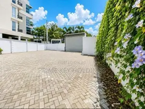 Commercial Building for sale – Polwatta Road, Pannipitiya (CS101)