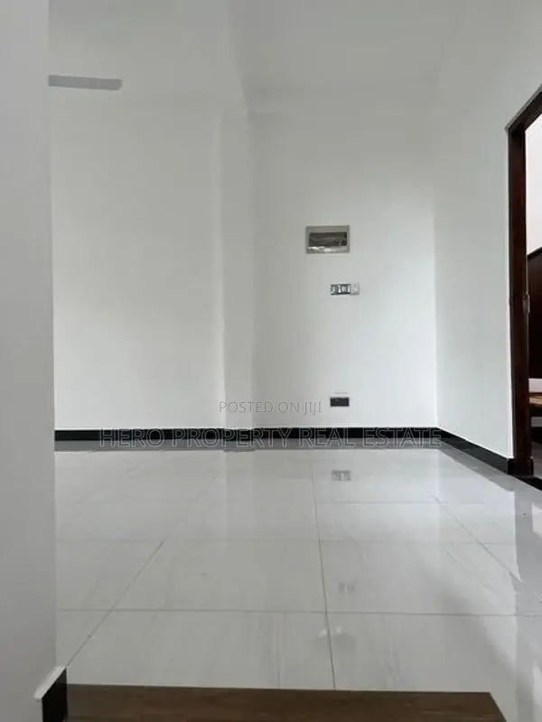 HMR052 - Modern House for Rent in Piliyandala 🏠