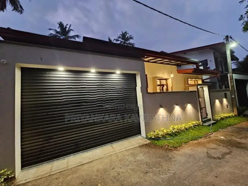 Brand New Mordern Single Storied House - Diyagama