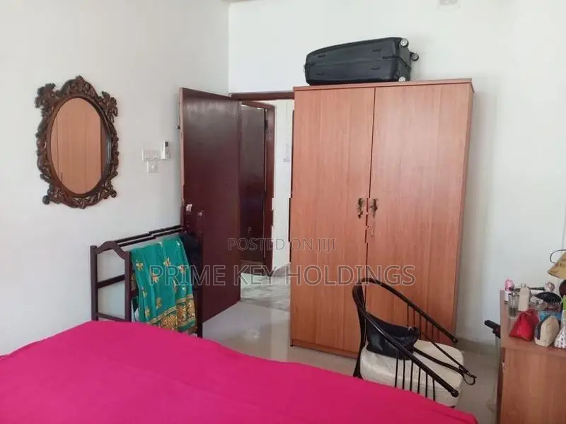 Luxury Fully Furnished House for Rent – Colombo 05 [HR108]