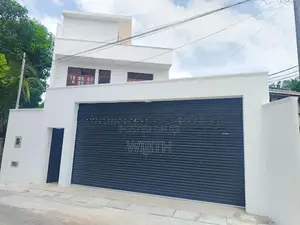 BRAND NEW THREE STOREY HOUSE FOR SALE IN NUGAGODA DALKANDA