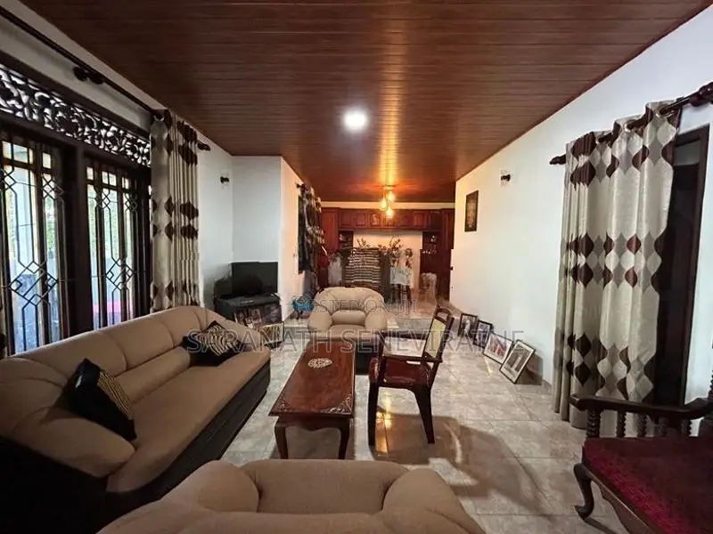 Single Storied House For Sale Homagama Meegoda - Artigala Rd