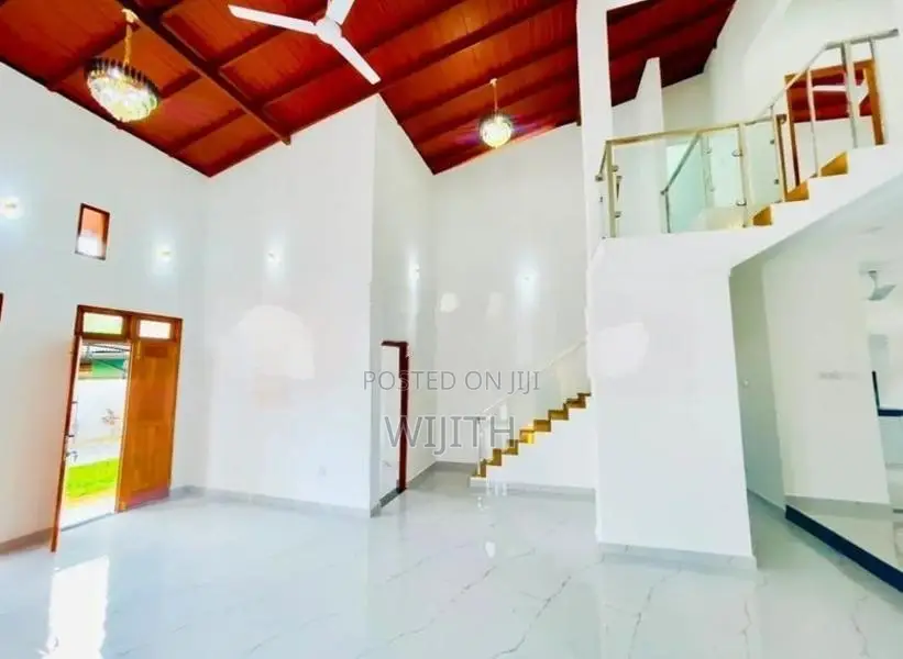 පදිංචිවිය සෑදු ළස්සන දෙමහල් නිවසක් විකිනිමට කොටිටාව පොල්ගස්ඕවිටමාර්ගයේ