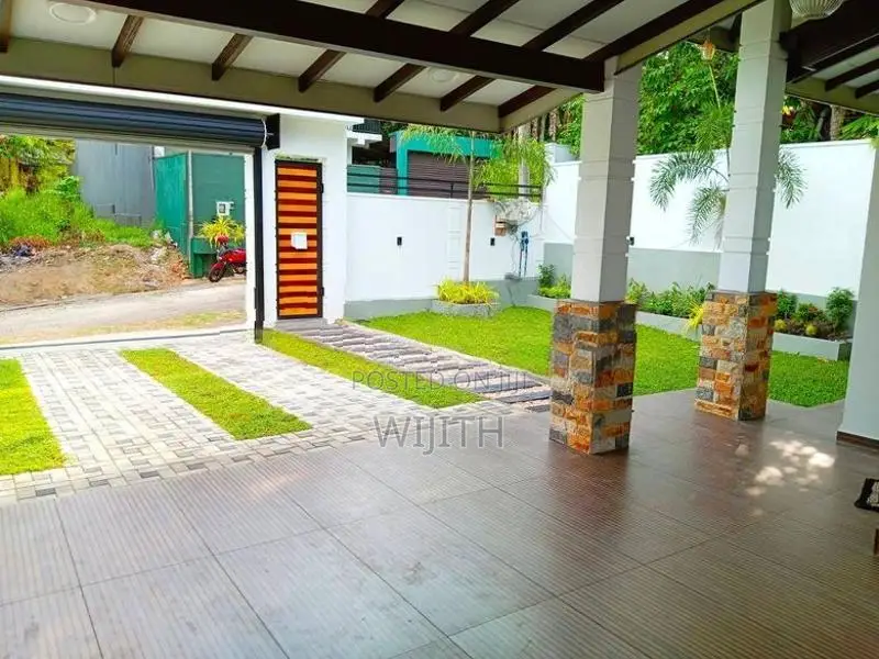 BRAND NEW TWO STOREY HOUSE FOR SALE IN ATHURUGIRY