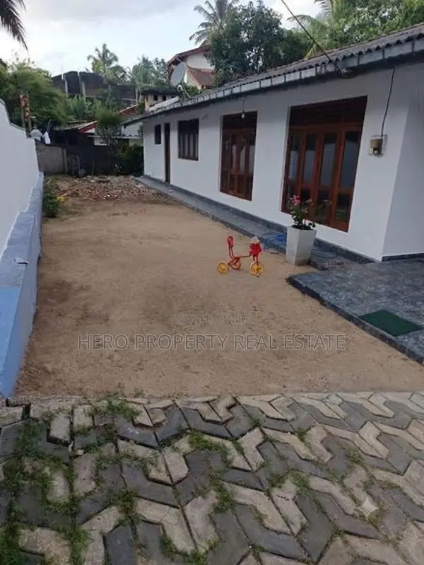 Semi Furnished House for Rent in Kadawatha 📍