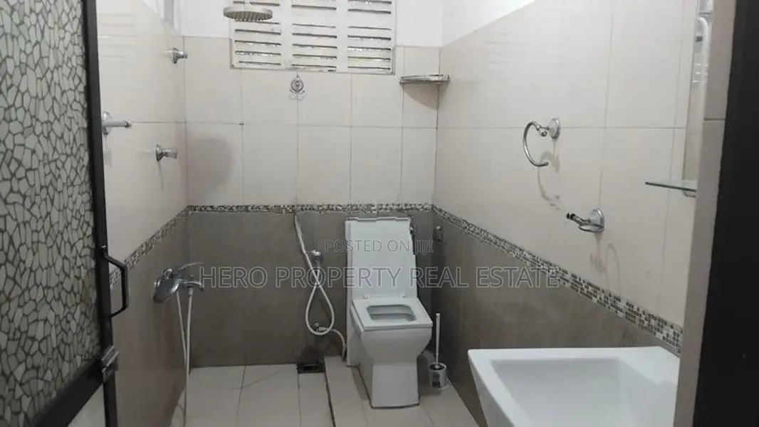 HJR190 - Upstairs House for Rent in Makola