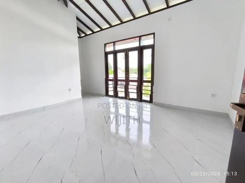 BRAND NEW TWO STOREY HOUSE FOR SALE IN ATHURUGIRY