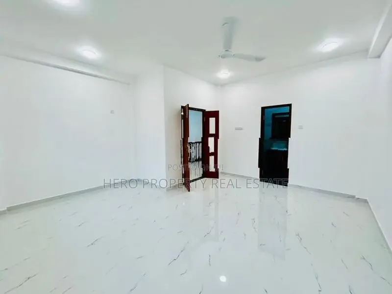 HAS208 - Luxury Quality Elegant House for Sale in Piliyandala