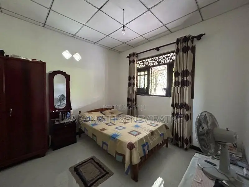 Single Storied House For Sale Homagama Meegoda - Artigala Rd