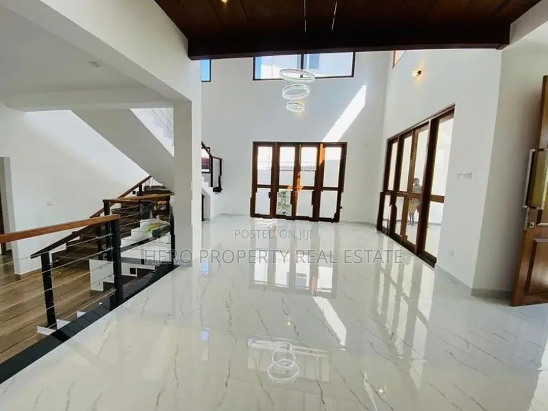 HAS217 - Modern Luxury Quality House for Sale in Piliyandala