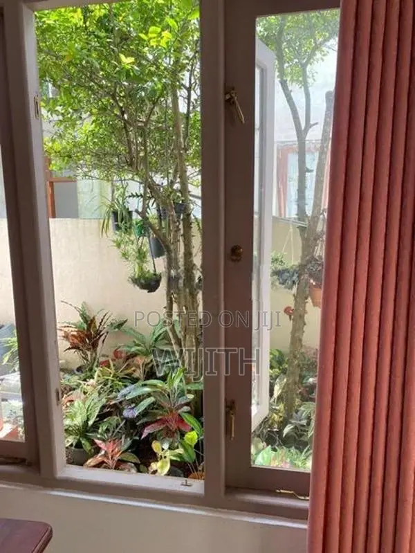 පදිංචියට සෑදු තනිමහල් නිවසක් විකිනිමට කොටිටාවෙි පොල්ගස්ඕවිට මාර්ගයේ