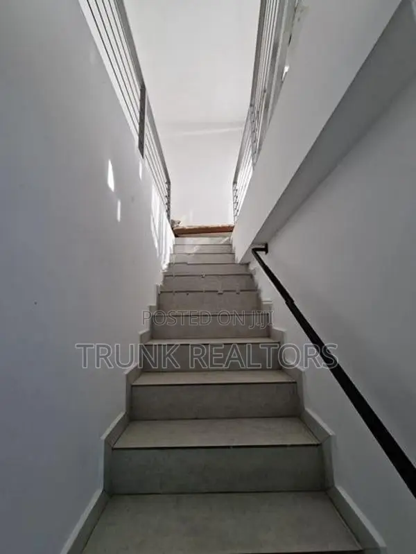 Colombo 05 02BR Apartment For Rent (NK11440)