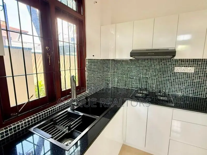 Luxury 4BR House for Sale in Pannipitiya (HS4751)