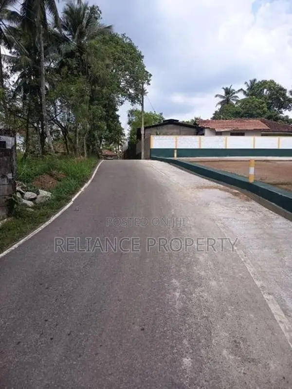 Great Location Land at Homagama
