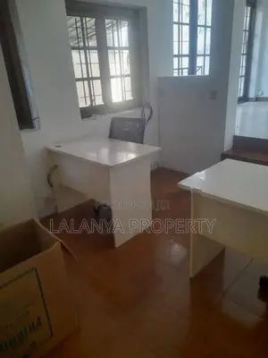 2200 Sqft Semi Furnished Office Space with A/C - Colombo – 07 CVVV-A2