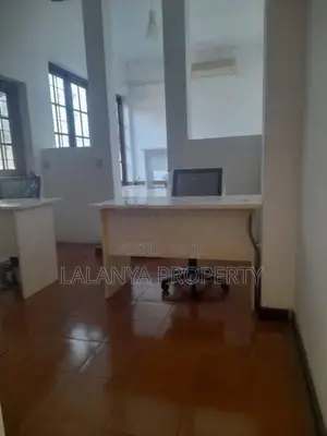 2200 Sqft Semi Furnished Office Space with A/C - Colombo – 07 CVVV-A2