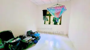 පාදුක්ක නගරයෙන් අංගසම්පූර්ණ නිවස / KK 15073