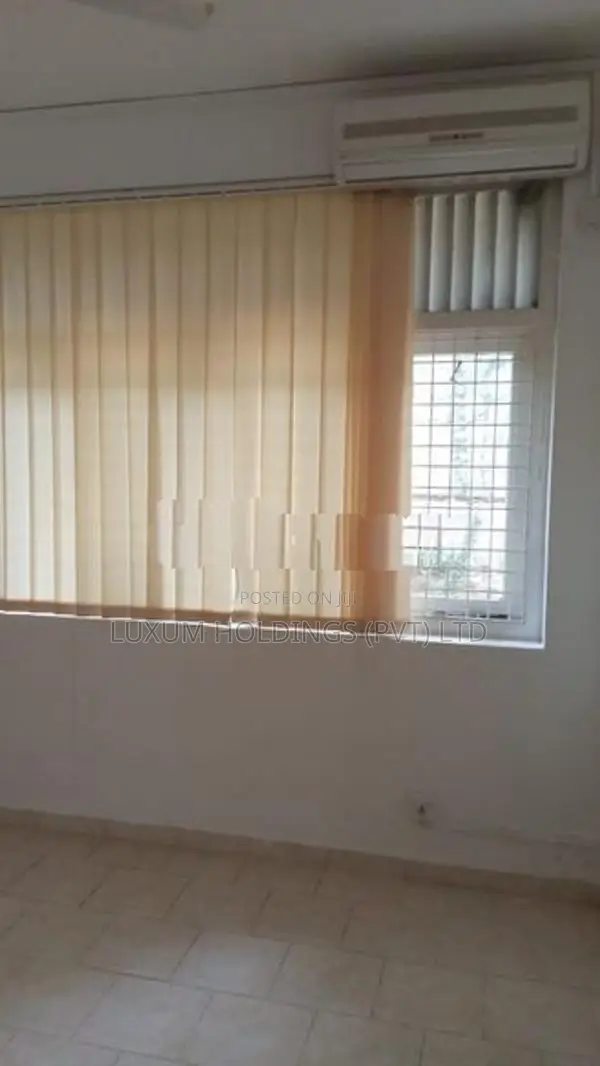 1st floor House for Rent in Gregory's Road Colombo 07 [ 1054C ]