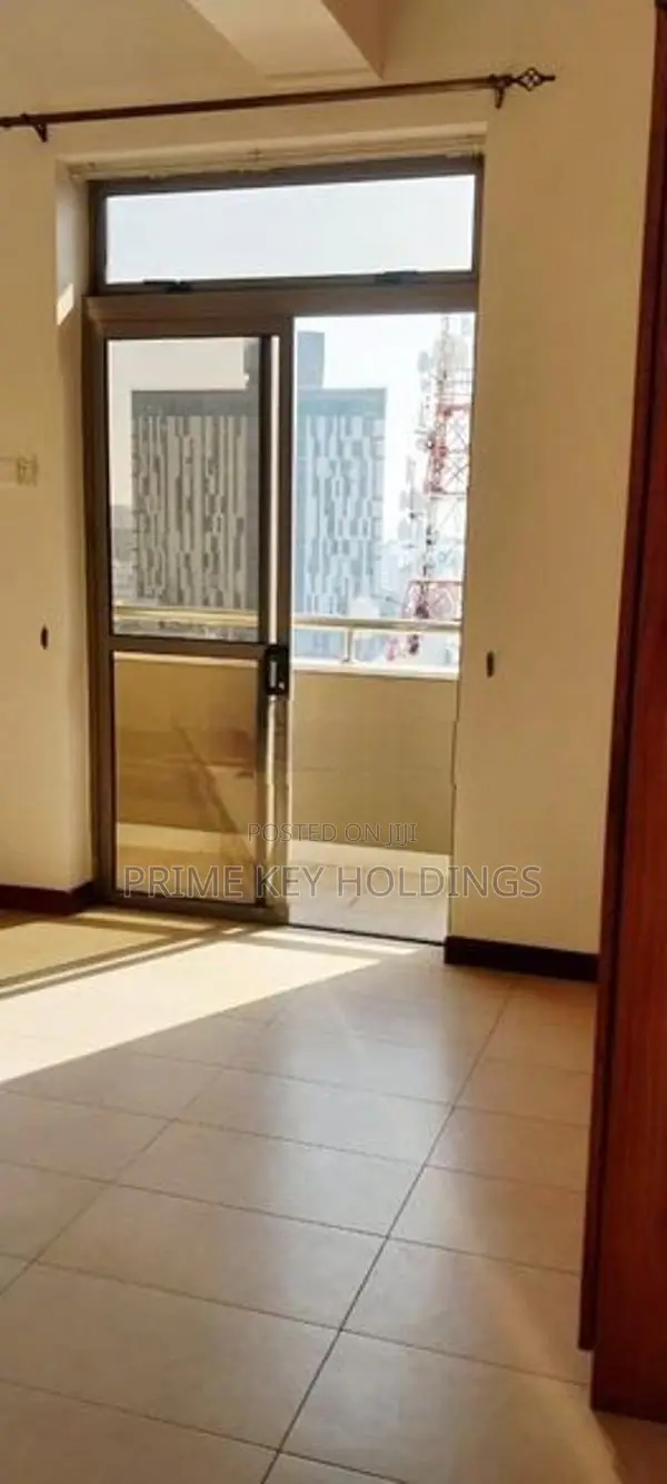 Luxury Apartment for Rent – Colombo 7 (Dharmapala Mawatha) [AR105]