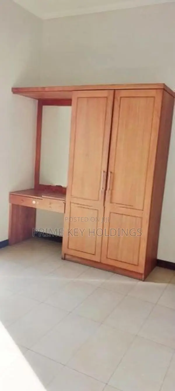 Luxury Apartment for Rent – Colombo 7 (Dharmapala Mawatha) [AR105]