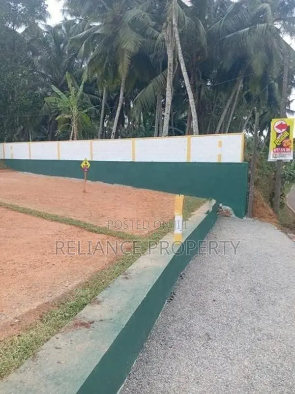 Land for Sale at Kottawa