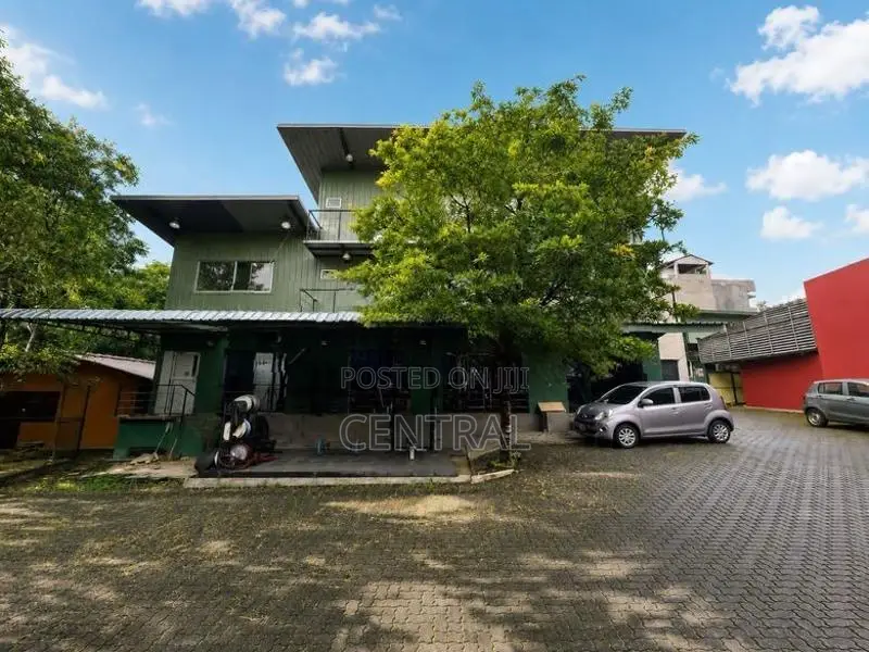 Prime Waterfront Property for Sale – Rajagiriya (C7-10304)