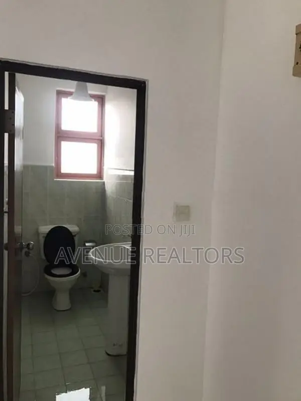 2BR Apartment for Sale at Park Residence, Colombo 05 (AP4764)