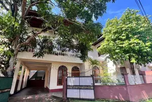 Mount Lavinia 04BR House For Rent (NK11452)
