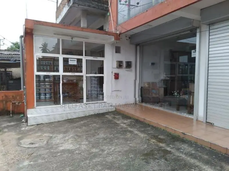3 Story Building for Sale in Polgasowita