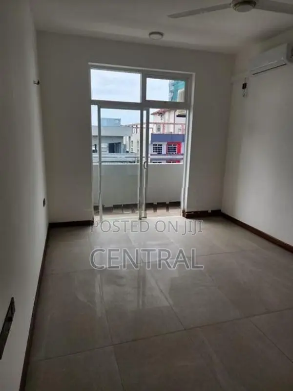 Apartment for Sale in Colombo 04 (C7-10318)