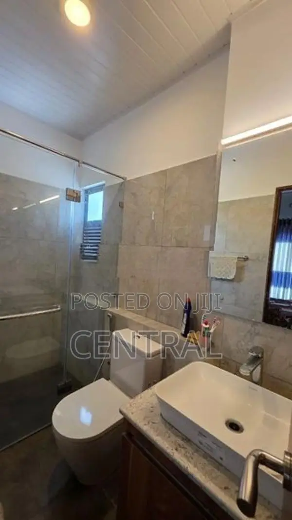 Furnished Apartment for Sale in Canterbury, Kahathuduwa (C7-10317)