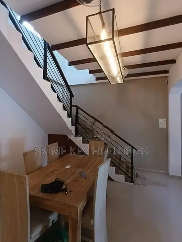 Luxury House for Sale – Ja-Ela (HS108)
