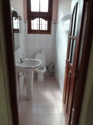 Modern House for Rent in Negombo
