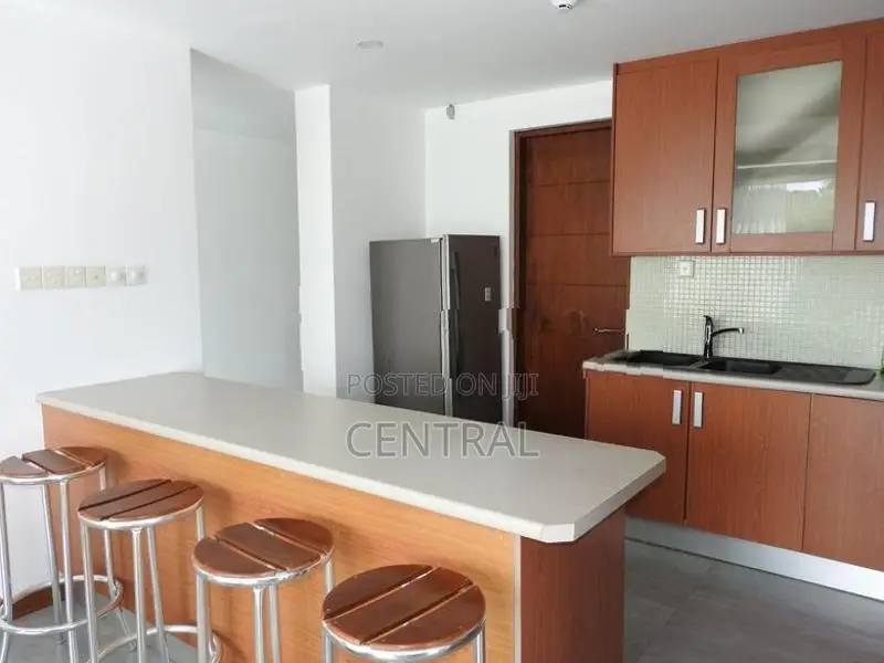 Furnished Apartment for Rent in Fairway Waterfront, Rajagiriya(C7-1032