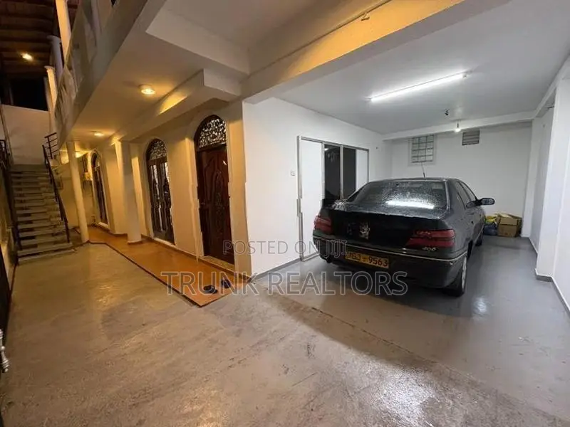 Rajagiriya 04BR House For Rent (NK11456)