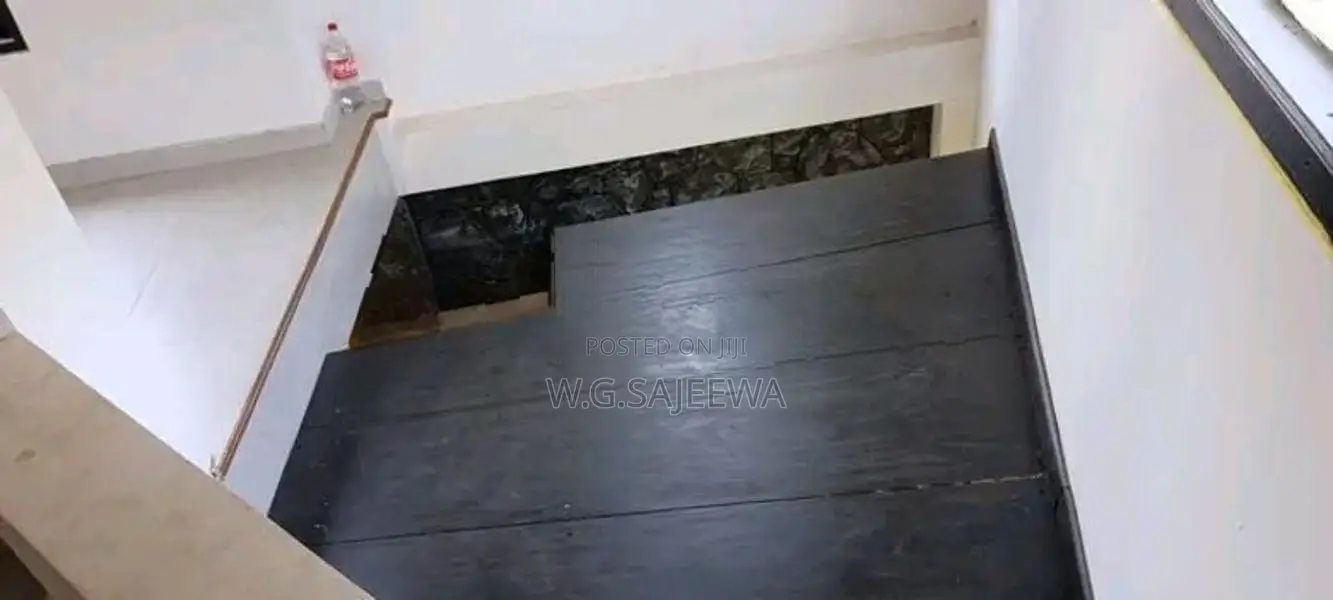 2 Storey House Rent in Ganemulla - Kadawatha Road