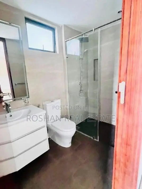 FULLY FURNISHED BRAND NEW TRI-ZEN APARTMENT FOR RENT COLOMBO 2 FA2714