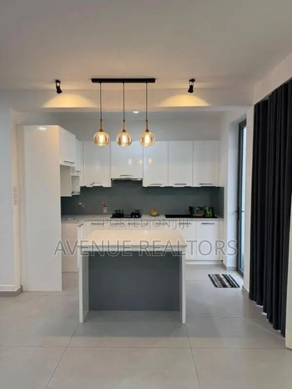 4BR 3-Storey House for Rent in Malabe (HS4773)
