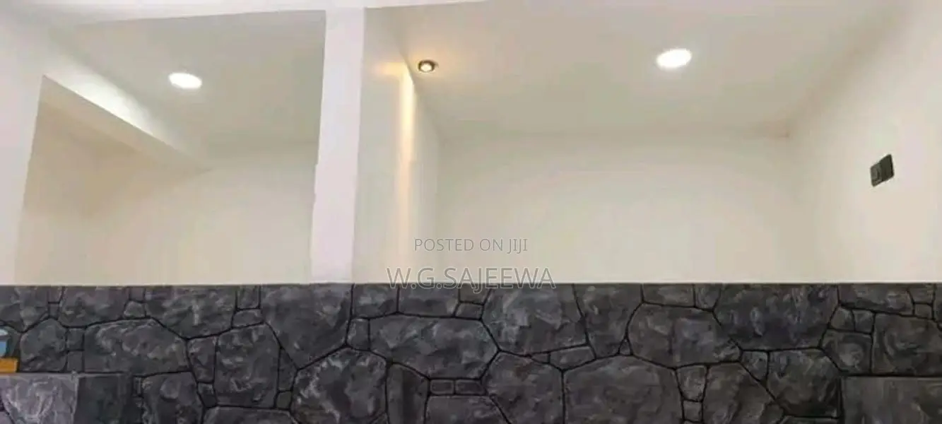 2 Storey House Rent in Ganemulla - Kadawatha Road