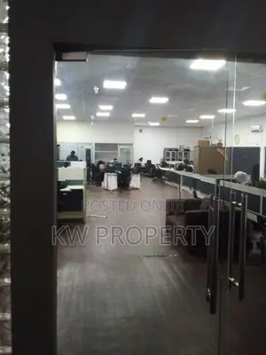 warehouse for sale in Mount Lavinia