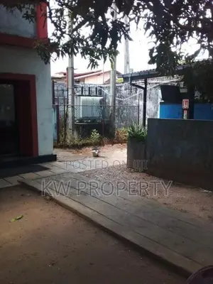 warehouse for sale in Mount Lavinia