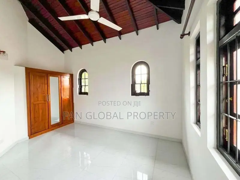House for Sale in "Millennium Villas" Ja-Ela