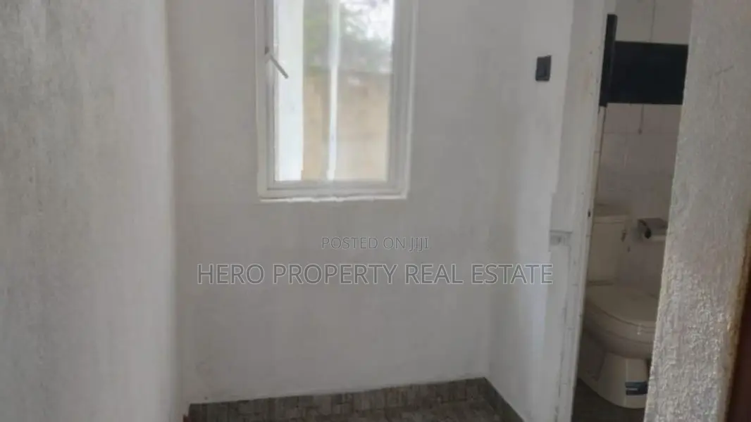 Modern House for Rent in Kadawatha