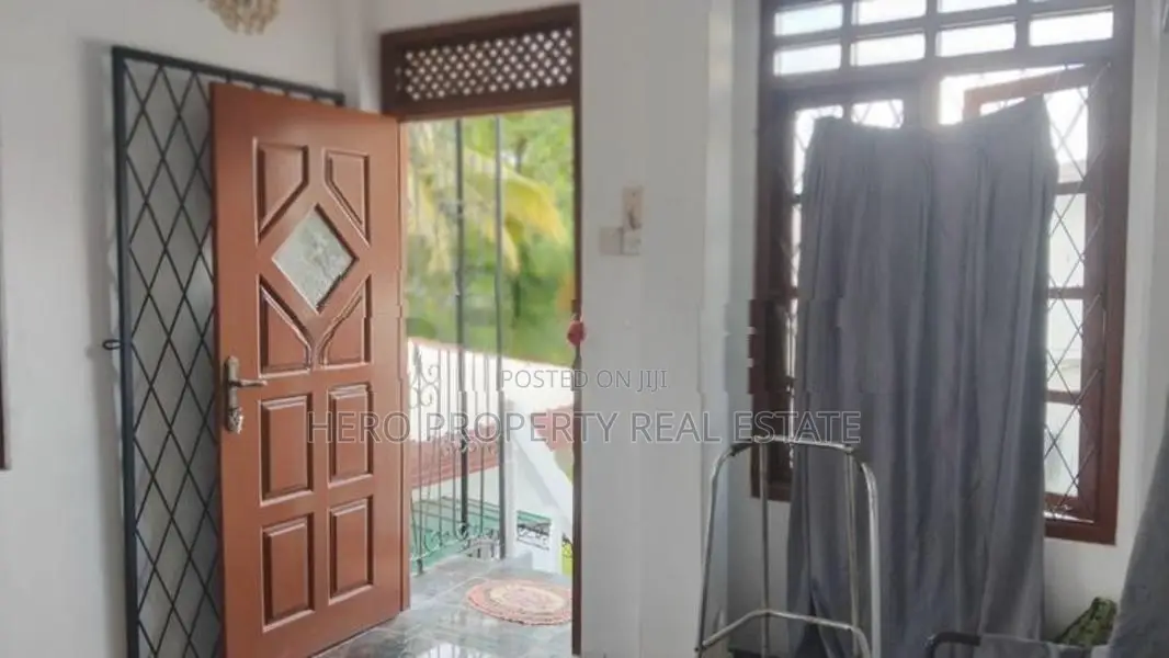 Modern Quality House for Rent in Kadawatha
