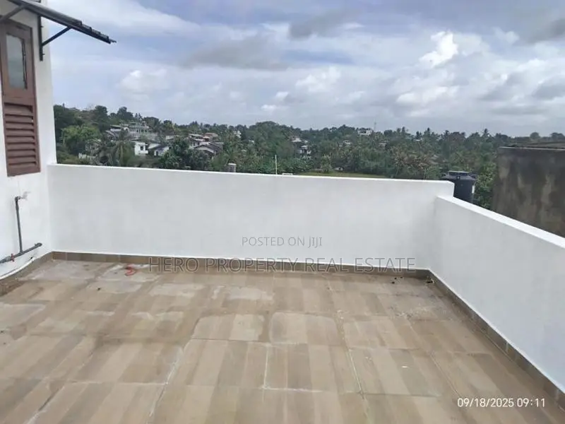 HMR050 - Fully Furnished Modern House for Rent in Piliyandala